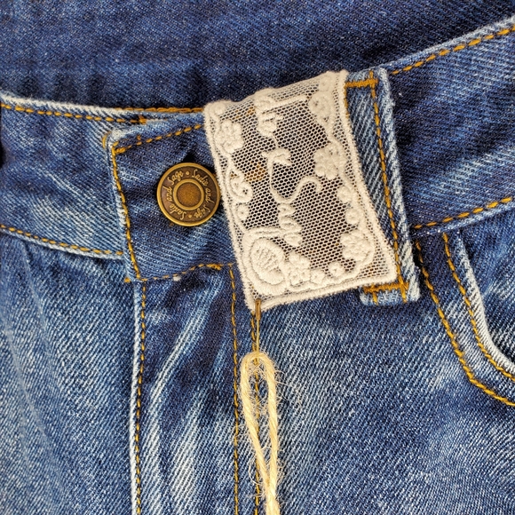 NWT Sadie & Sage Anthropologie Brand Distressed Patch Jeans S8ze Small - Picture 6 of 12